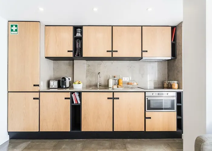 Airport 4* リスボン