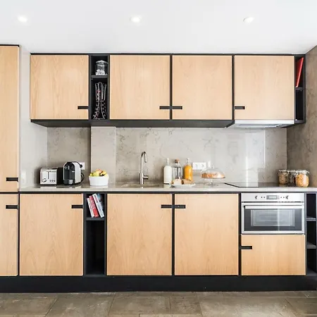 Airport 4* 리스본