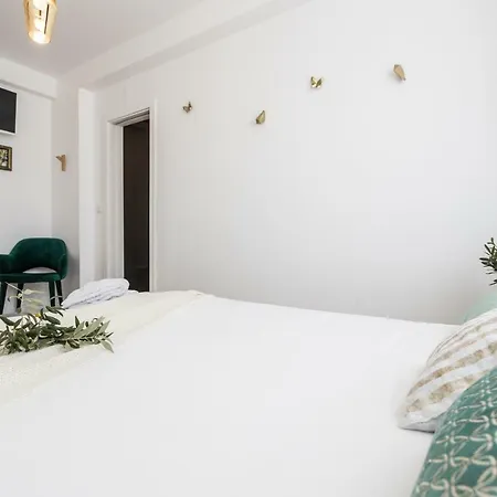 Airport Bed & Breakfast Lisbona