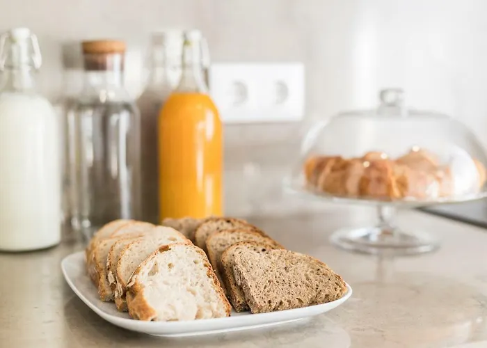 Airport Bed & Breakfast 4*