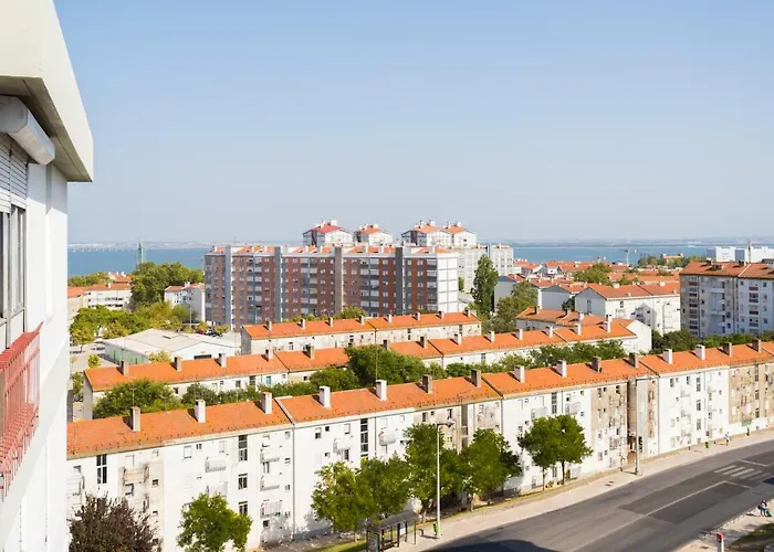 Airport Bed & Breakfast Lisboa