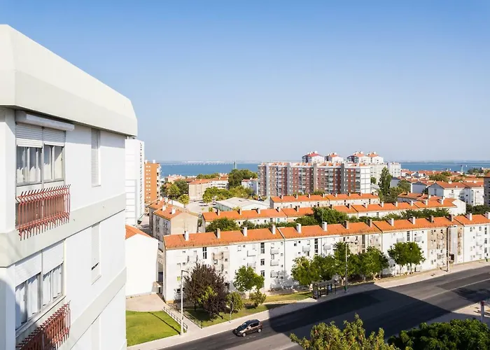 Airport Bed & Breakfast Lisboa